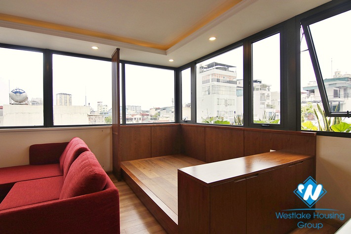 Newly completed two-bedroom apartment with lots of light for rent in the center of Hai Ba Trung District Hanoi